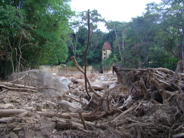 Antiga Fazenda no Vale do Cuiabá